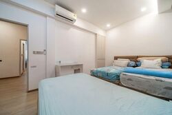 Sixth Avenue (D10), Terrace #531693211